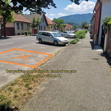 Bike House - 250-Year-Old Restored House In A Quiet Area Brașov Exterior foto